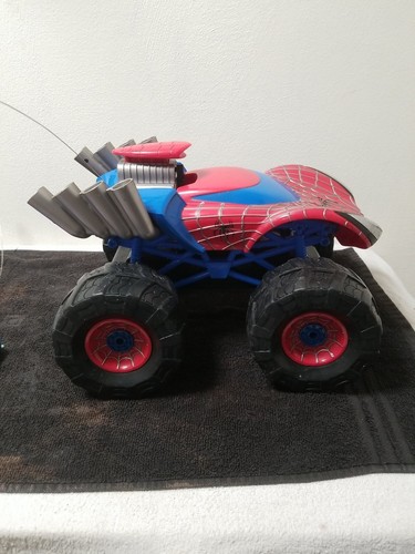Working Marvel Spider Man RC Car with Remote . - Picture 11 of 18