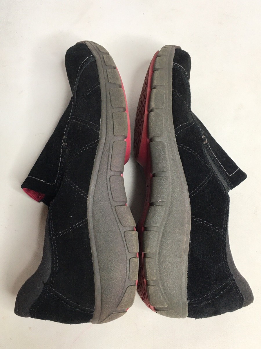 Black Clarks Women 7.5 M Loafers Casual Slip on Driving  display picture 1