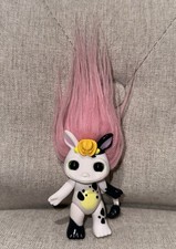 Moose Toys - The Zelfs - Cow Cowgirl Zelf - Cindy-Moo Series 4 Medium Doll