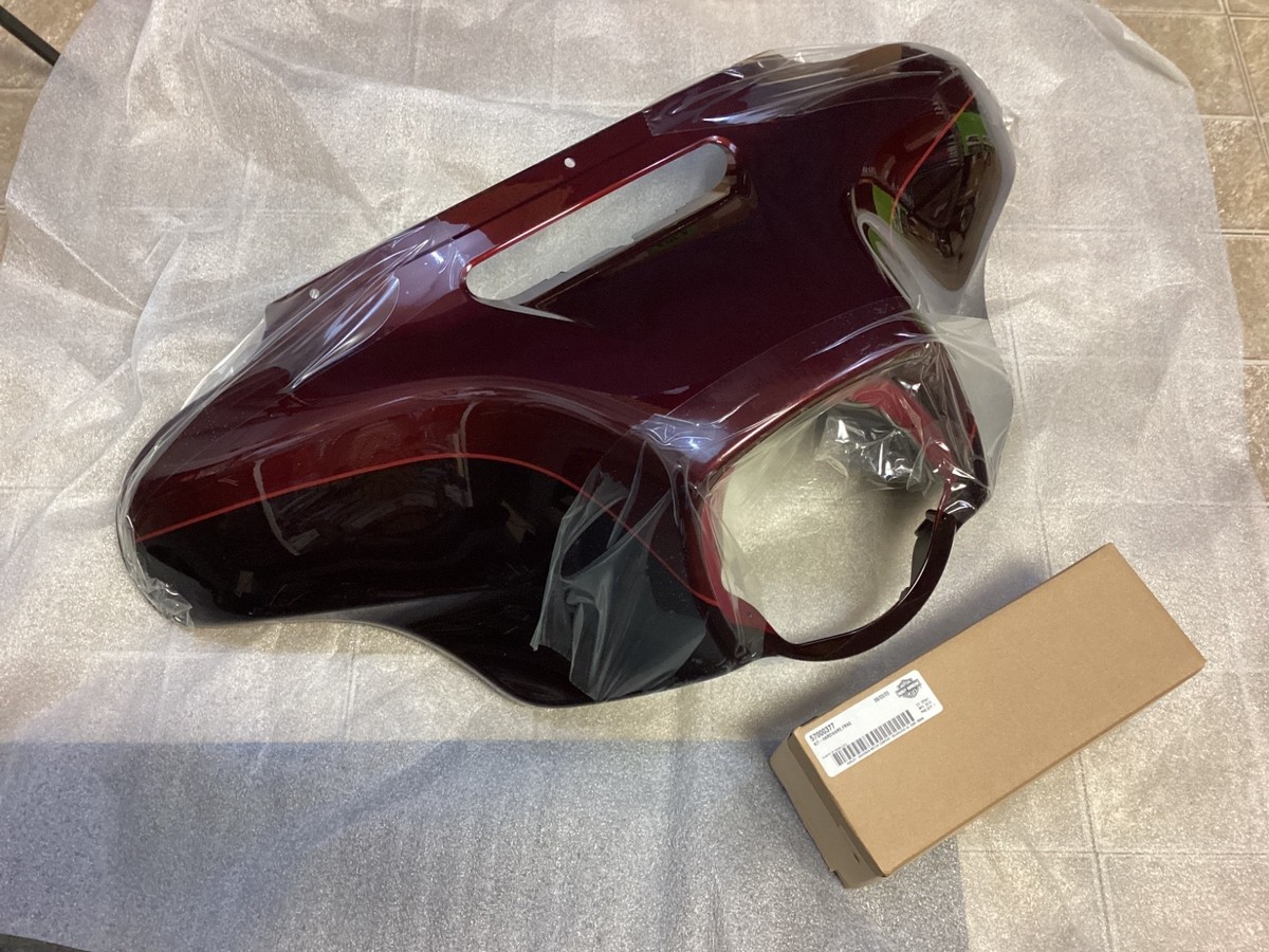 NEW Harley Vented Fairing Kit, Mysterious Red Sunglo/Blackened TK