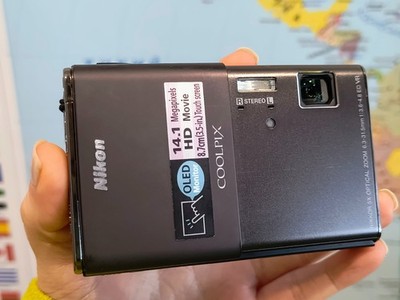 Nikon COOLPIX S80 14.1MP Digital Camera - Black Fully Working