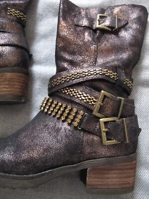 Demi botte"MAM'ZELLE" CASUAL cuir métallisé marron T 37,/US/UK, chaînes,strass - Photo 1/4