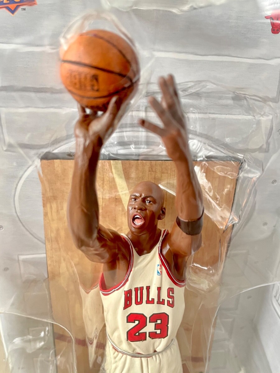 Michael Jordan Upper Deck Pro Shots Series 1 Action Figure