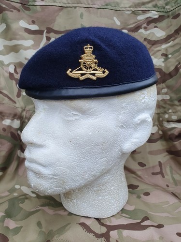 Royal Artillery Beret \u0026 Cap Badge Small 