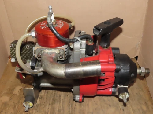 Model RC boat . VINTAGE COBRA 30CC engine