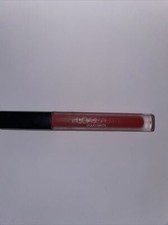 Huda Beauty Liquid Matte Lipstick Alluring Full Size Limited Edition Liquid Red