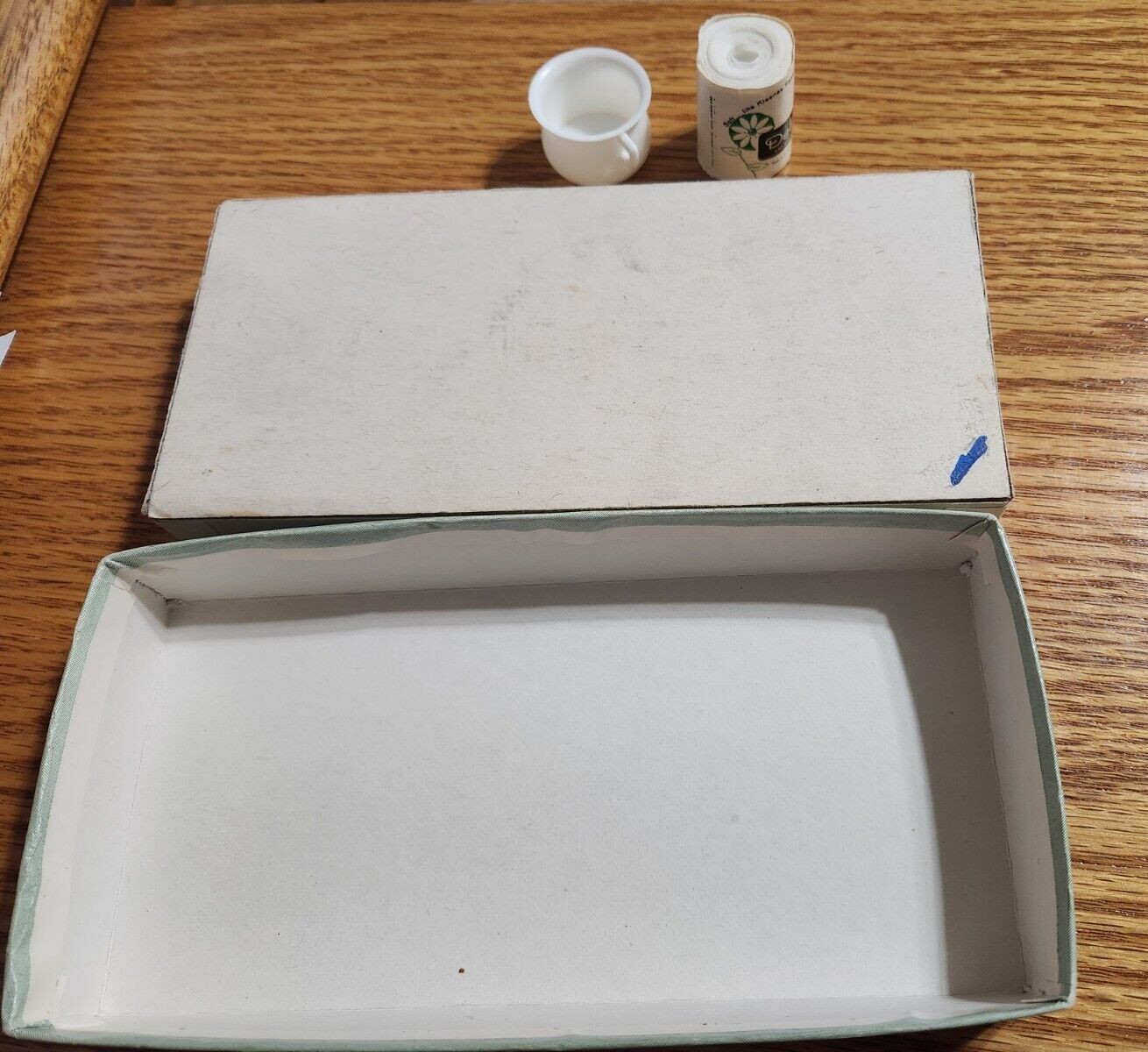 Vintage 9th Hole Kit For Emergencies Golfer Novelty Gag Gift 1967 Fishlove & Co.