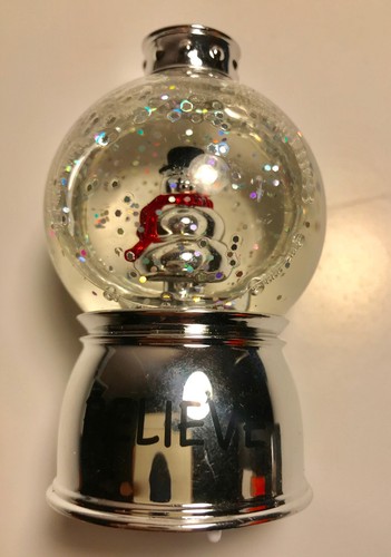 BELIEVE 3 INCH MUSICAL GLOBE WITH SNOWMAN IN CHRISTMAS TREE ORNAMENT NEW NO BOX - Imagen 2 de 3