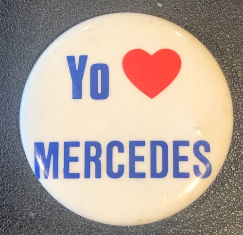 YO! MERCEDES Red Heart LOVE Original VINTAGE Pin Button Pinback 1 3/4" - 第 1/2 張圖片
