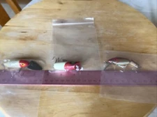 Mixed lot of three Fishing Lures ORENO-MIRROLURE-CISCO KID (235)