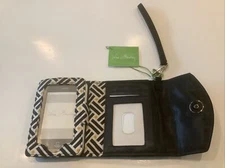 NWT~ Vera Bradley Classic Black Super Smart Wristlet