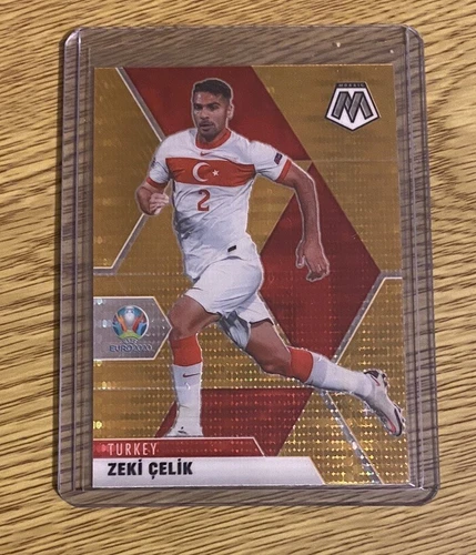 Zeki Celik Gold Pulsar SSP - Panini Mosaic Euro 2020 - Turkey