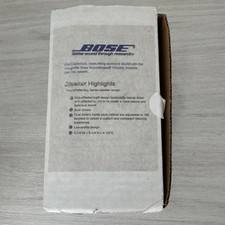 Bose Acoustimass Altoparlanti surround cablati virtualmente invisibili bianchi basso profilo