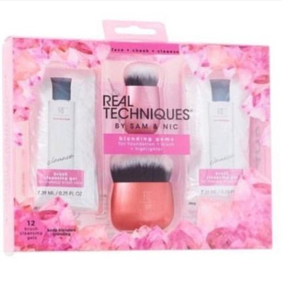 New in Package Real Techniques By Sam and Nic Blending Gems Foundation Brushes