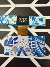 ZOX  LOVE BRINGS US TOGETHER 511  MEDIUM