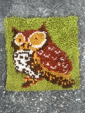 Vintage 1970s OWL Latch Hook Wall Hanging Rug 15 x 15 Inches