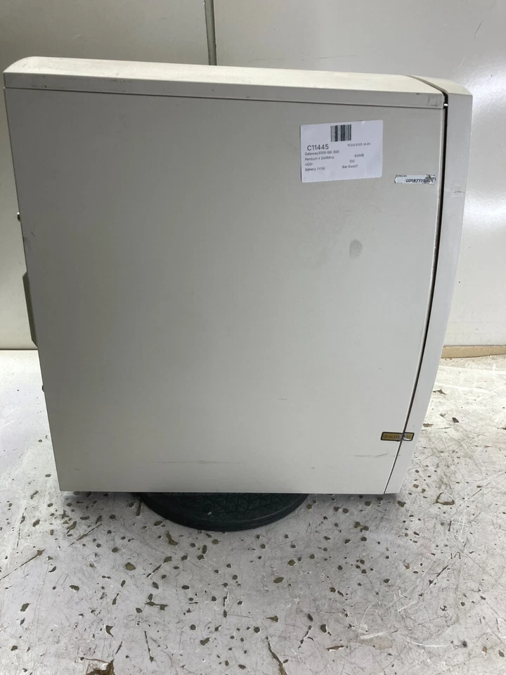 Gateway 2000 G6-300 Intel Pentium II 300MHz 64MB NO HDD - Image 2 of 4