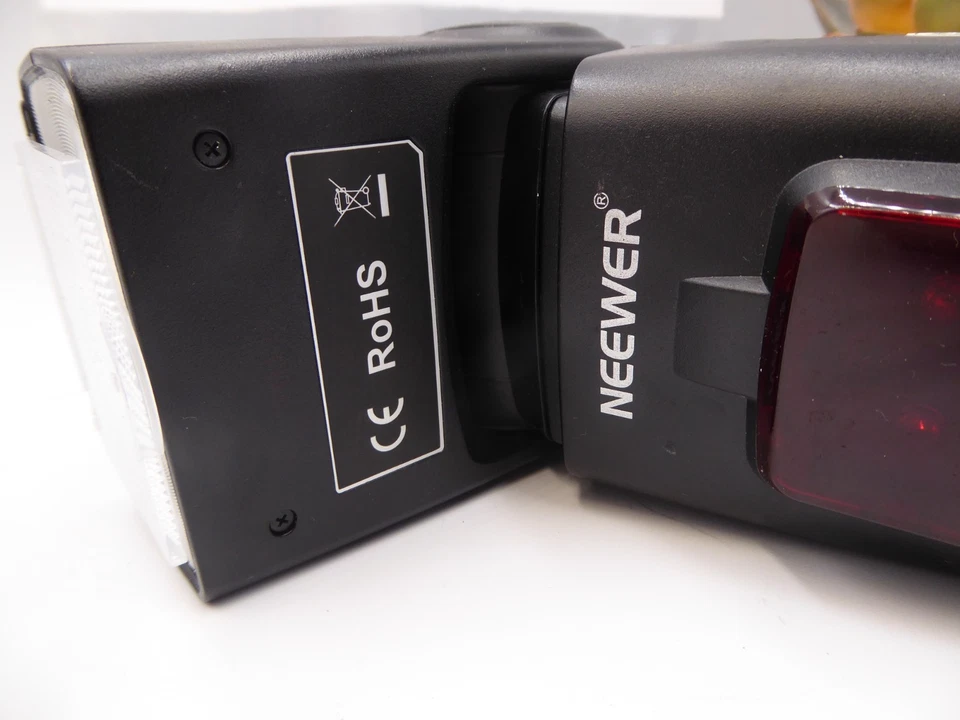 Neewer NW680 Speedlite TTL Flash Unit  Flashgun for Canon FULLY TESTED LCD TYPE - Image 2 of 4