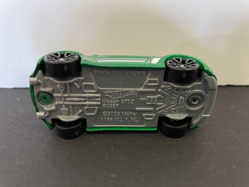 HOT WHEELS NISSAN 370Z VERDE MULTIPACK ESCLUSIVO GRIGIO E BIANCO DECALCOMANIE SCIOLTE JDM - Foto 7 di 7