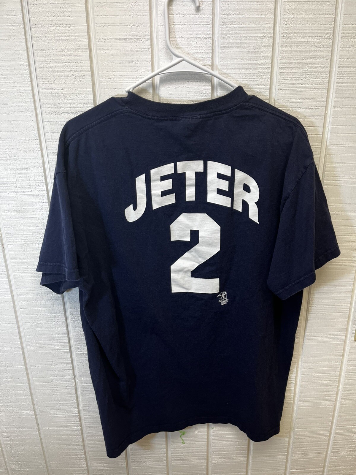 Derek Jeter New York Yankees Jersey T-Shirt—Men’s Large