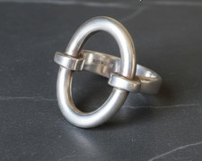 925 Sterling Silver Oval Loop Ring Minimalist Modern Open Circle Ring