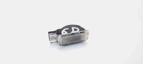 VW PASSAT Variant B5 3B6 Innenleuchte 3B0947415B 1.90 Diesel 2002 31095824