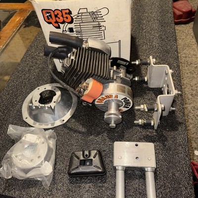 Quadra Q35cc RC Gas Plane Engine super rare mint with extra exhaust and 2 mounts