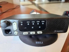 MOTOROLA RADIUS M1225 M34DGC90E2AA 450-470MHz 25 WATTS with Power Cord