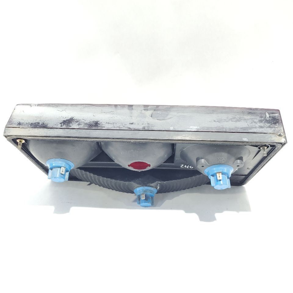 Bentley Turbo R 1990 Rear Left Luggage compartment light