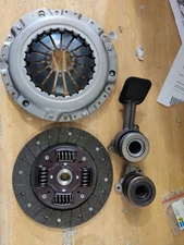 AISIN CKO-028R Clutch Kit with Central Release for Chevrolet Evanda 2.0