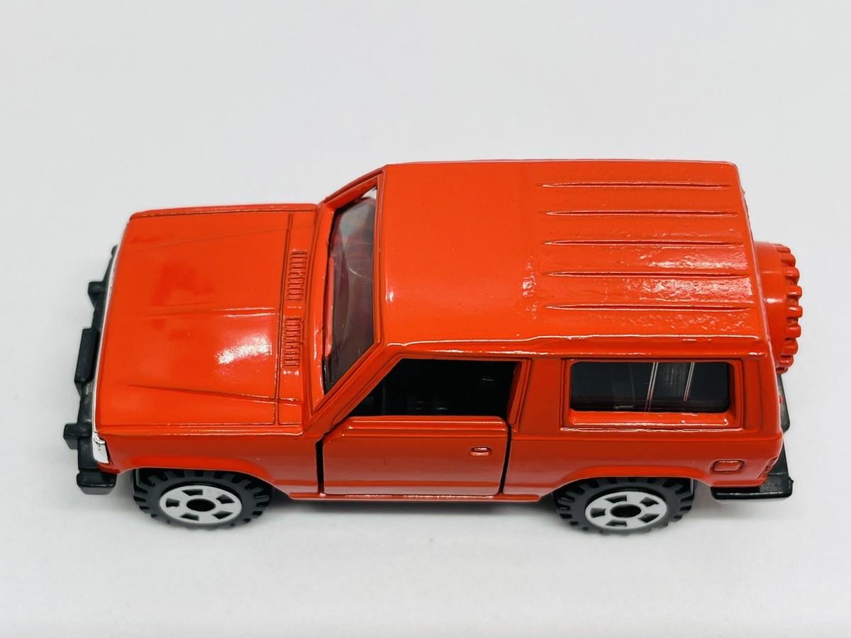 Tomica Tomy 69-4-12 Mitsubishi Pajero - Cadmium Red - Car 2
