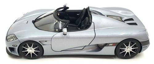 Autoart 1/18 Scale Diecast 79003 - Koenigsegg CCX - Silver - Picture 3 of 7