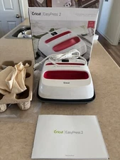 Cricut EasyPress 2  Heat Press Machine - Rassbery