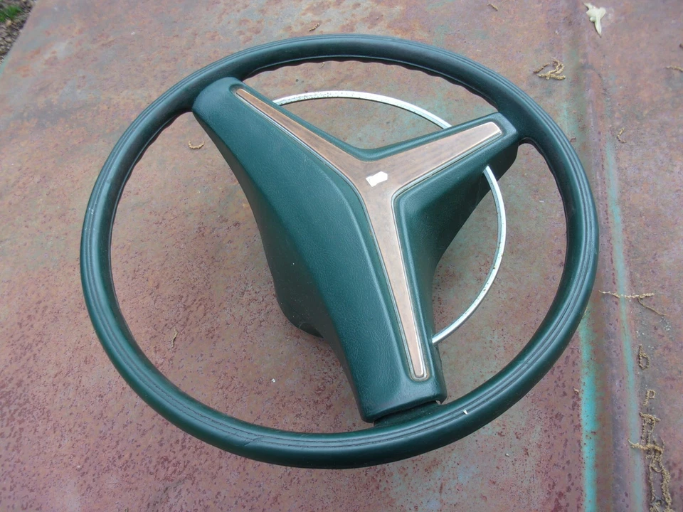1974 1975 Chrysler Newport New Yorker 3 Spoke Steering Wheel Green OEM - Image 4 of 4