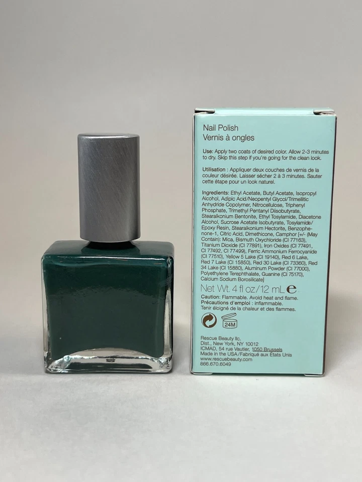Esmalte de uñas Rescue Beauty Lounge en Orbis no suficiente | Crema verde pino nuevo Foto 2 de 3