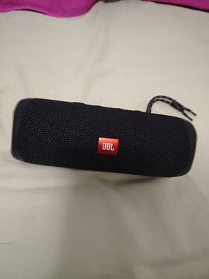 JBL Flip 5 Bluetooth-Lautsprecher, Tragbar, Grau, IPX7, USB-C