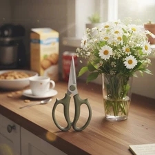 7-inch Flower Scissors,  Stainless Steel Floral Shears, Small Pruners (1 Pack...