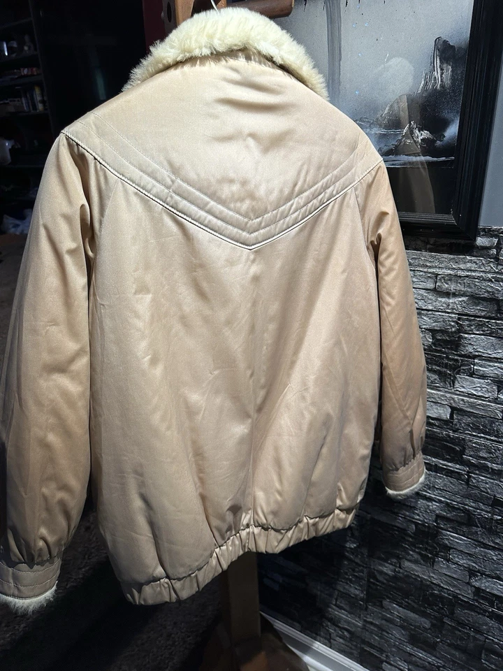 Vintage Dillards fur jacket Fully reversible - Image 2 of 4