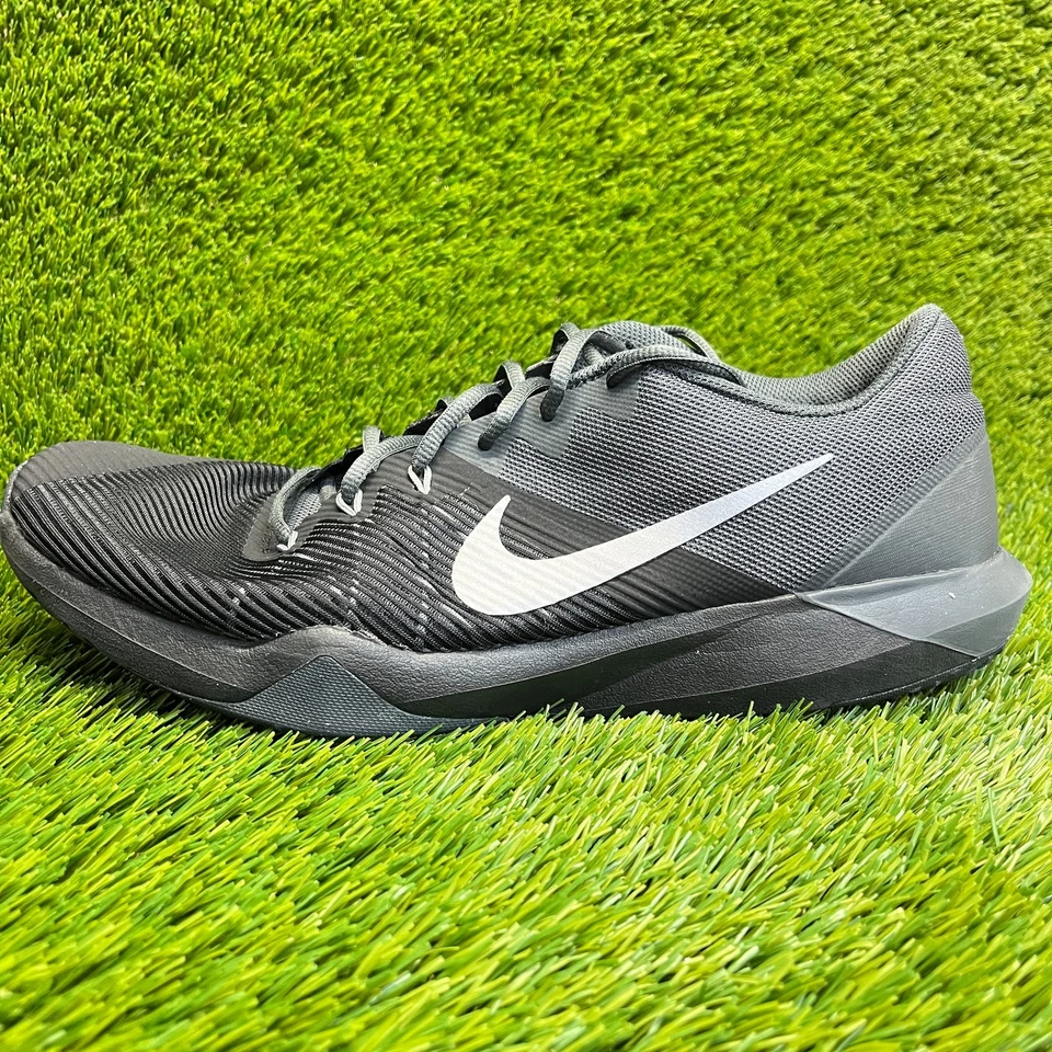 Tênis de treinamento de corrida Nike Retaliation TR masculino tamanho 13 preto cinza - Imagem 3 de 4