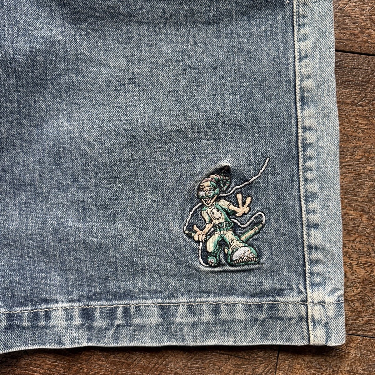Vintage Y2K Unisex 29” JNCO Skribbler Embroidered Baggy USA Made