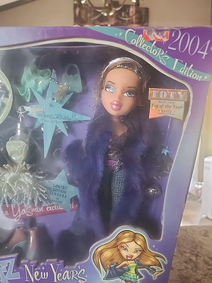“Mint” Bratz 2004 New Year’s Celebratzion, Yasmin sealed!! - Image 2 of 2