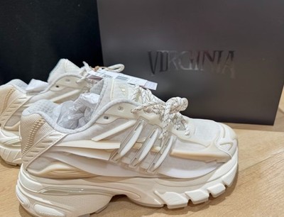 Slow Mornings Men's Sneakers Pharrell x adidas Adistar Jellyfish White   Puffy