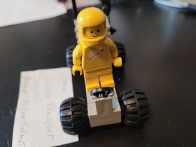 Vintage LEGO Classic Space, Lot 1557, 1558, 1580, 6801, 6822, 6823, 6827, 6849