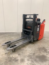LINDE Elektro Ameise Hochhubwagen mit Sitz  D12AP - G 212