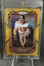 2022 PANINI PRIZM JOHN LYNCH /10 GOLD SHIMMER #281 SSP🔥TAMPA BAY BUCCANEERS!