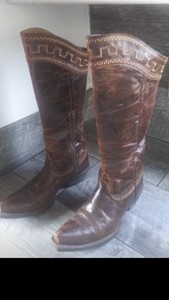 ariat sahara