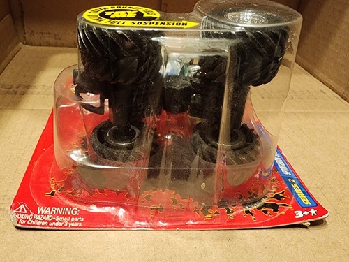 Johnny Lightning SPONGEBOB Monsters of Destruction Truck 1:64 NIP Patrick - Picture 3 of 4