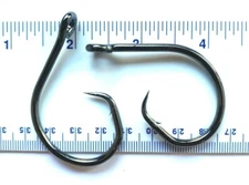 25 GT 4X strength L2004 Offset Black Nickel Circle Hooks size 10/0