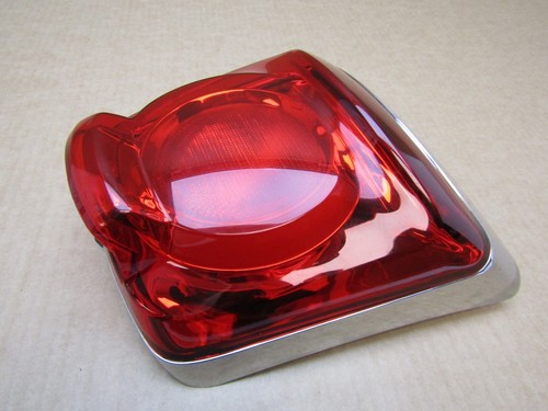Piaggio Vespa GTS 125 Super ABS 2019 4,499 miles rear brake tail light (12207) - Picture 5 of 7