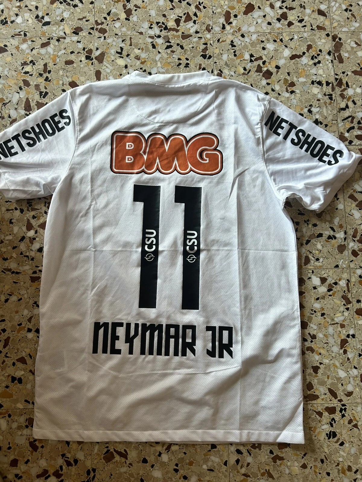 Foto 1 di 3
